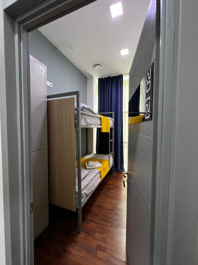 Queen Hostel Tbilisi ภายนอก รูปภาพ