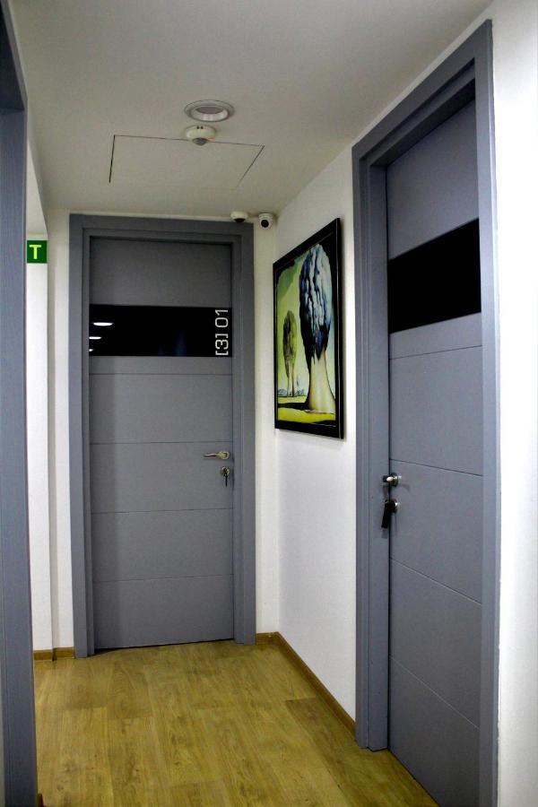 Queen Hostel Tbilisi ภายนอก รูปภาพ