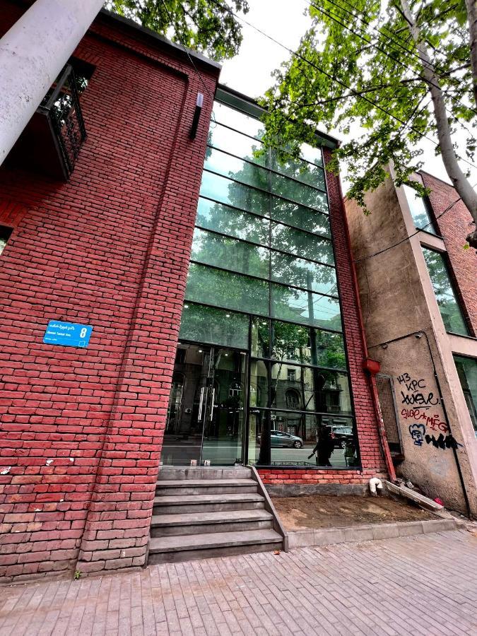 Queen Hostel Tbilisi ภายนอก รูปภาพ