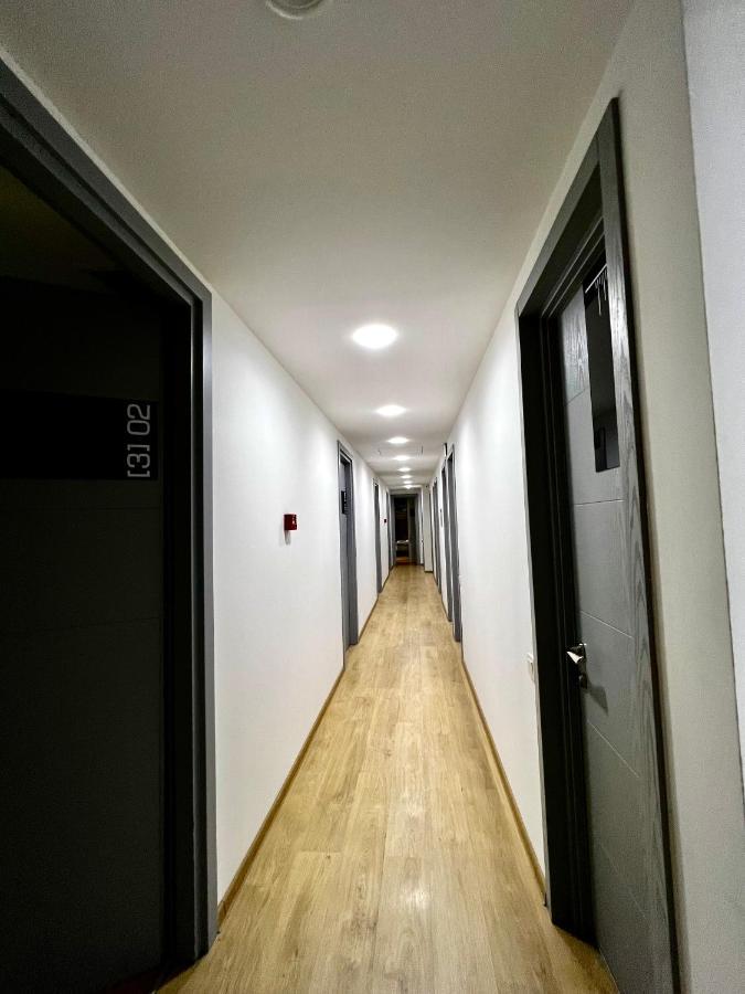 Queen Hostel Tbilisi ภายนอก รูปภาพ