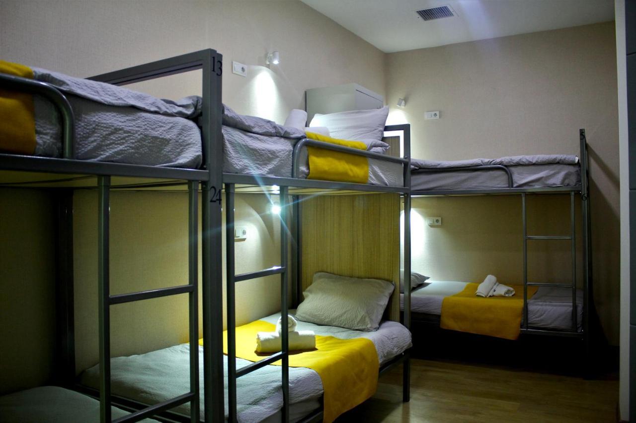 Queen Hostel Tbilisi ภายนอก รูปภาพ